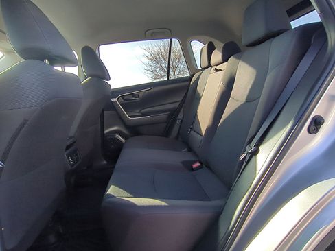 Used 2023 Toyota RAV4 LE image 29