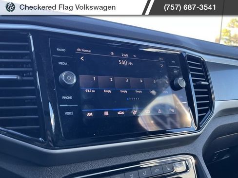 Used 2023 Volkswagen Atlas Cross Sport SEL R-Line image 39