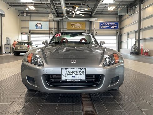 Used 2001 Honda S2000 image 4
