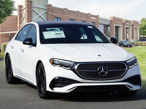 New 2026 Mercedes-Benz E 350 Sedan image 3