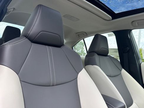 New 2026 Toyota Corolla XLE FWD image 18