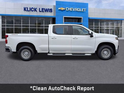 Used 2019 Chevrolet Silverado 1500 LT w/ Convenience Package AWD/4WD image 9