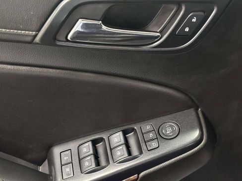 Used 2019 GMC Yukon XL SLT w/ Open Road Package RWD image 35