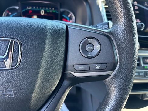 Used 2022 Honda Pilot Sport image 17