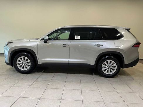 New 2026 Toyota Grand Highlander XLE AWD/4WD image 3