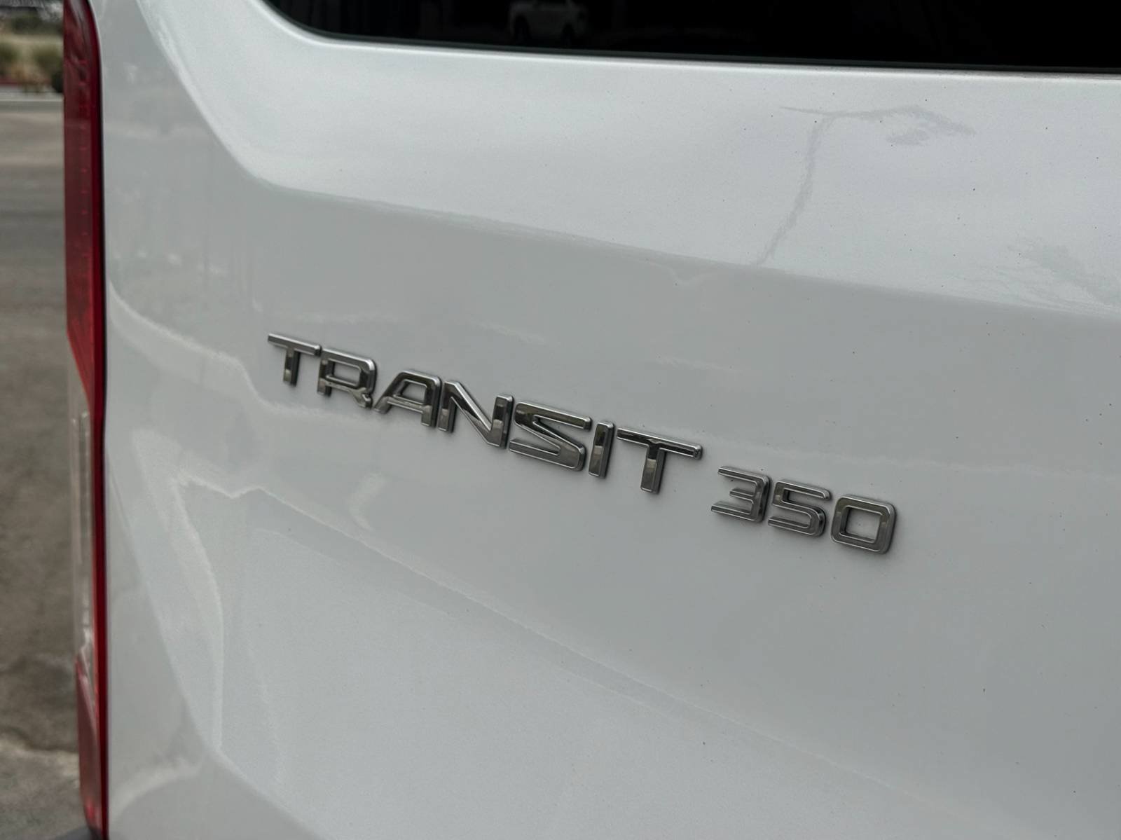 Used 2023 Ford Transit 350 XLT RWD image 15