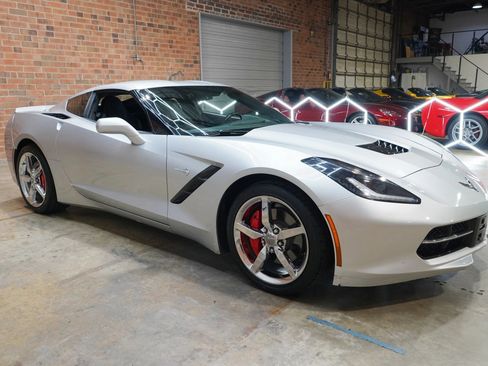 Used 2014 Chevrolet Corvette Stingray Coupe w/ 3LT Preferred Equipment Group RWD image 2