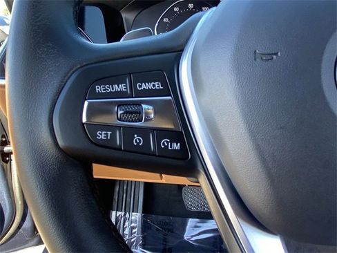 Used 2021 BMW 430i Coupe w/ Convenience Package image 21