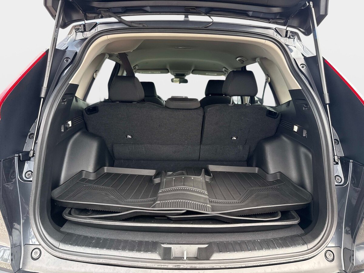 Used 2025 Honda CR-V LX image 9