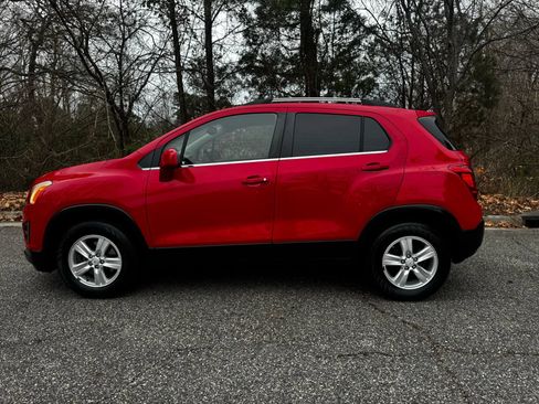 Used 2015 Chevrolet Trax LT image 3