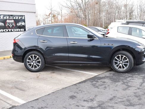 Used 2019 Maserati Levante 3.0L image 4