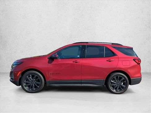 Used 2023 Chevrolet Equinox RS w/ RS Leather Package FWD image 13