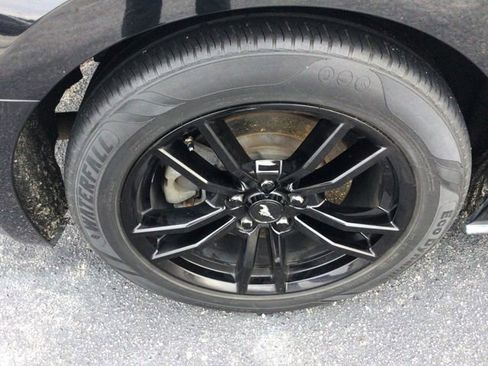 Used 2017 Ford Mustang GT image 14