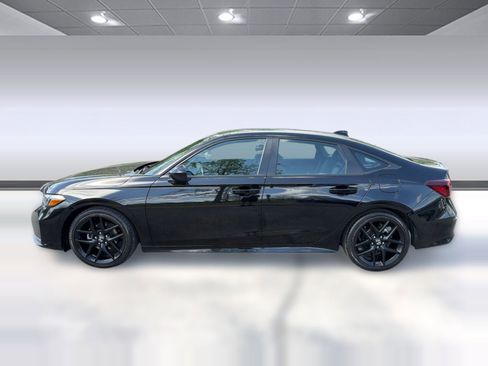 Used 2025 Honda Civic Sport image 2