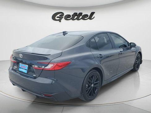 Certified 2026 Toyota Camry SE FWD image 5