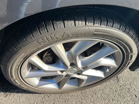 Used 2015 Nissan Sentra SR image 20