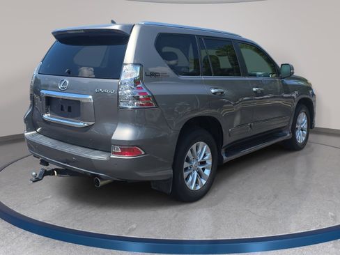 Used 2014 Lexus GX 460 w/ Premium Package AWD/4WD image 5