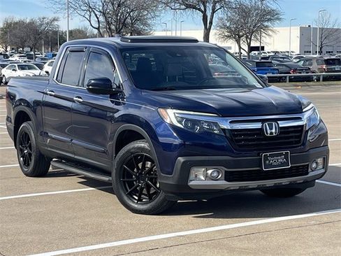 Used 2017 Honda Ridgeline RTL-E image 2