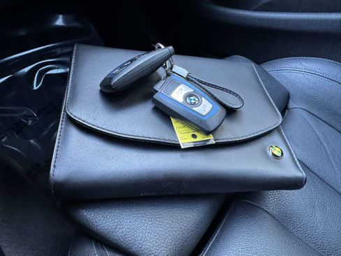 Used 2014 BMW 428i Convertible image 30