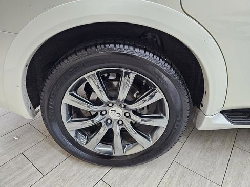 Used 2014 INFINITI QX80 2WD w/ Deluxe Touring Package image 44