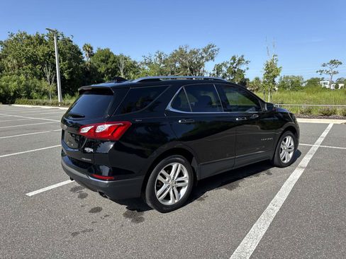 Used 2019 Chevrolet Equinox Premier FWD image 3