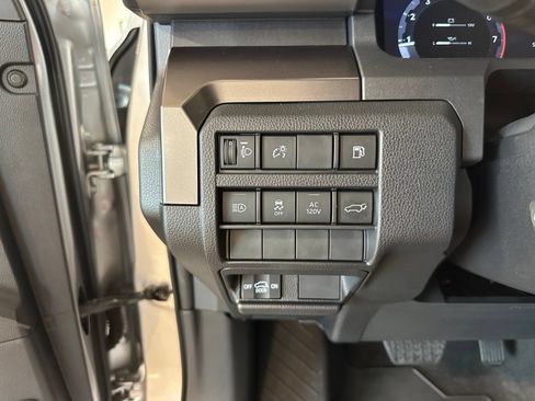 Used 2025 Toyota 4Runner TRD Off-Road Premium w/ Tow Technology Package AWD/4WD image 25