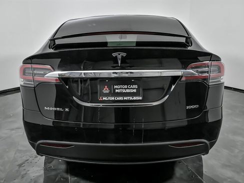 Used 2017 Tesla Model X 100D image 9