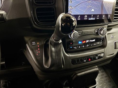 New 2026 RAM ProMaster 2500 w/ Premium Convenience Group FWD image 18