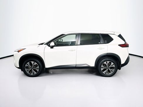Used 2023 Nissan Rogue SV FWD image 4