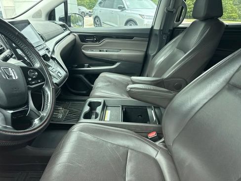 Used 2018 Honda Odyssey Elite image 2