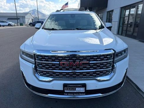 Used 2023 GMC Acadia Denali AWD/4WD image 2
