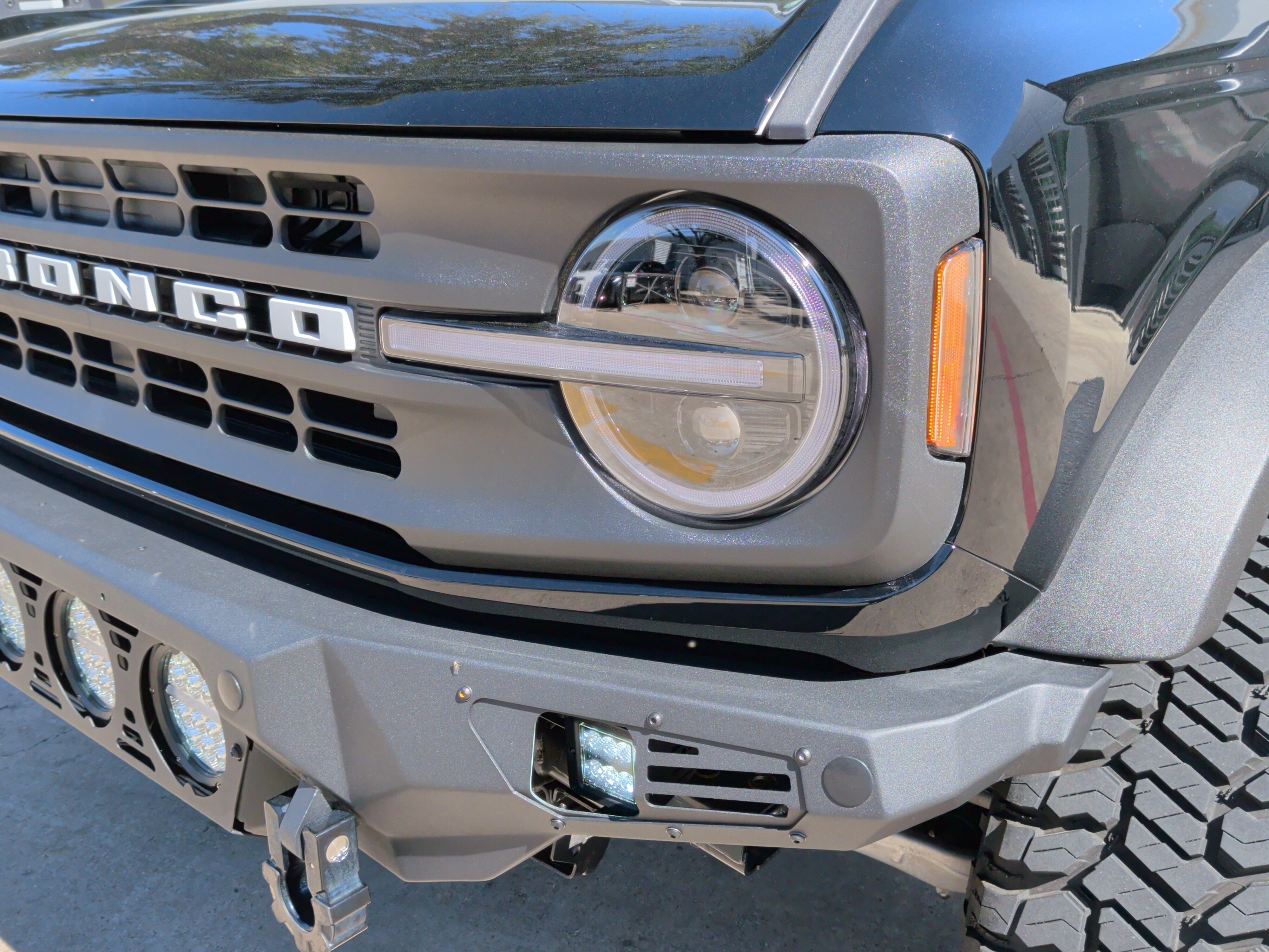 Used 2025 Ford Bronco 4-Door AWD/4WD image 6