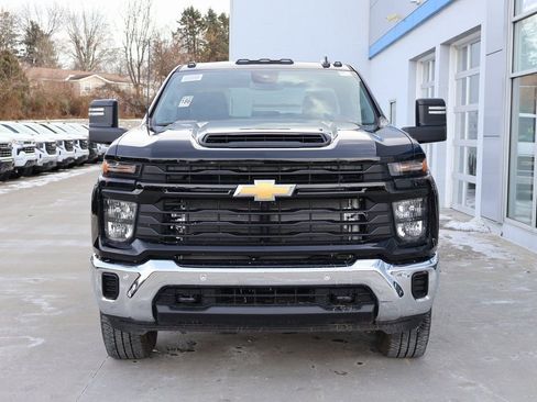 New 2026 Chevrolet Silverado 3500 W/T AWD/4WD image 6