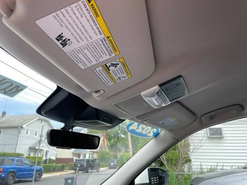 Certified 2024 Nissan Pathfinder SL AWD/4WD image 23