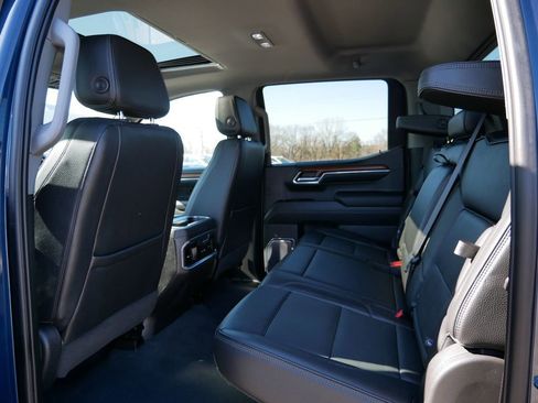 Used 2021 GMC Yukon Denali w/ LPO, Illumination Package image 16