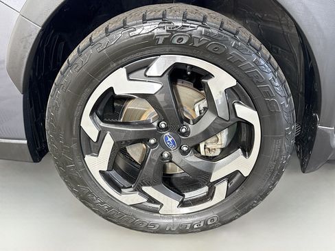 Used 2021 Subaru Crosstrek 2.5i Limited w/ Moonroof Package 2 AWD/4WD image 38