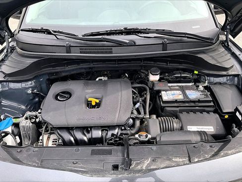 Used 2023 Kia Soul LX w/ LX Technology Package FWD image 10