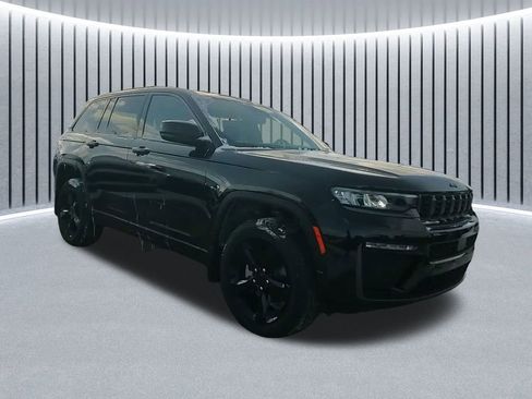 New 2026 Jeep Grand Cherokee Limited image 2