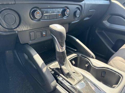 Certified 2026 Nissan Frontier SV RWD image 20