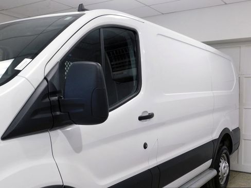 Used 2024 Ford Transit 250 Low Roof AWD w/ Exterior Upgrade Package image 21