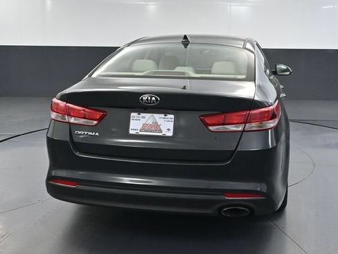 Used 2016 Kia Optima LX FWD image 5