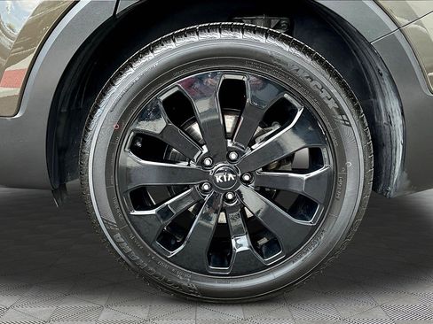 Used 2021 Kia Telluride S FWD image 35