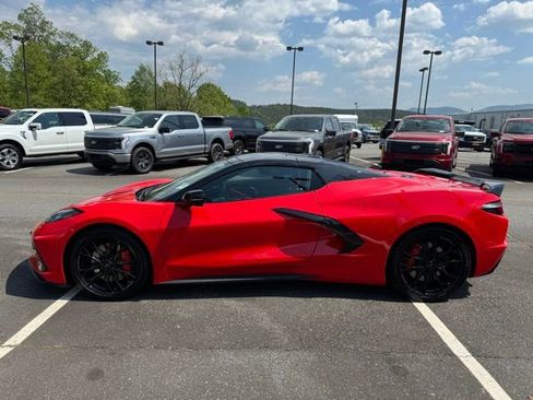 Used 2023 Chevrolet Corvette Stingray Premium Conv w/ Z51 Performance Package RWD image 6