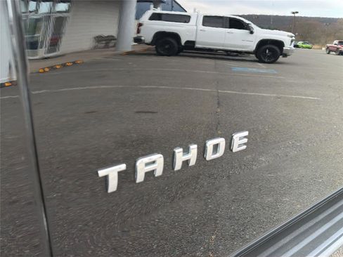 Used 2017 Chevrolet Tahoe LT image 12