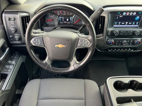 Used 2019 Chevrolet Silverado 2500 LT w/ LT Convenience Package image 11