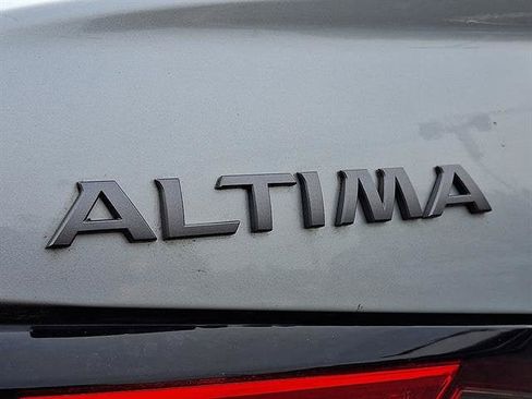 Certified 2023 Nissan Altima 2.5 SV w/ SV Premium Package FWD image 30