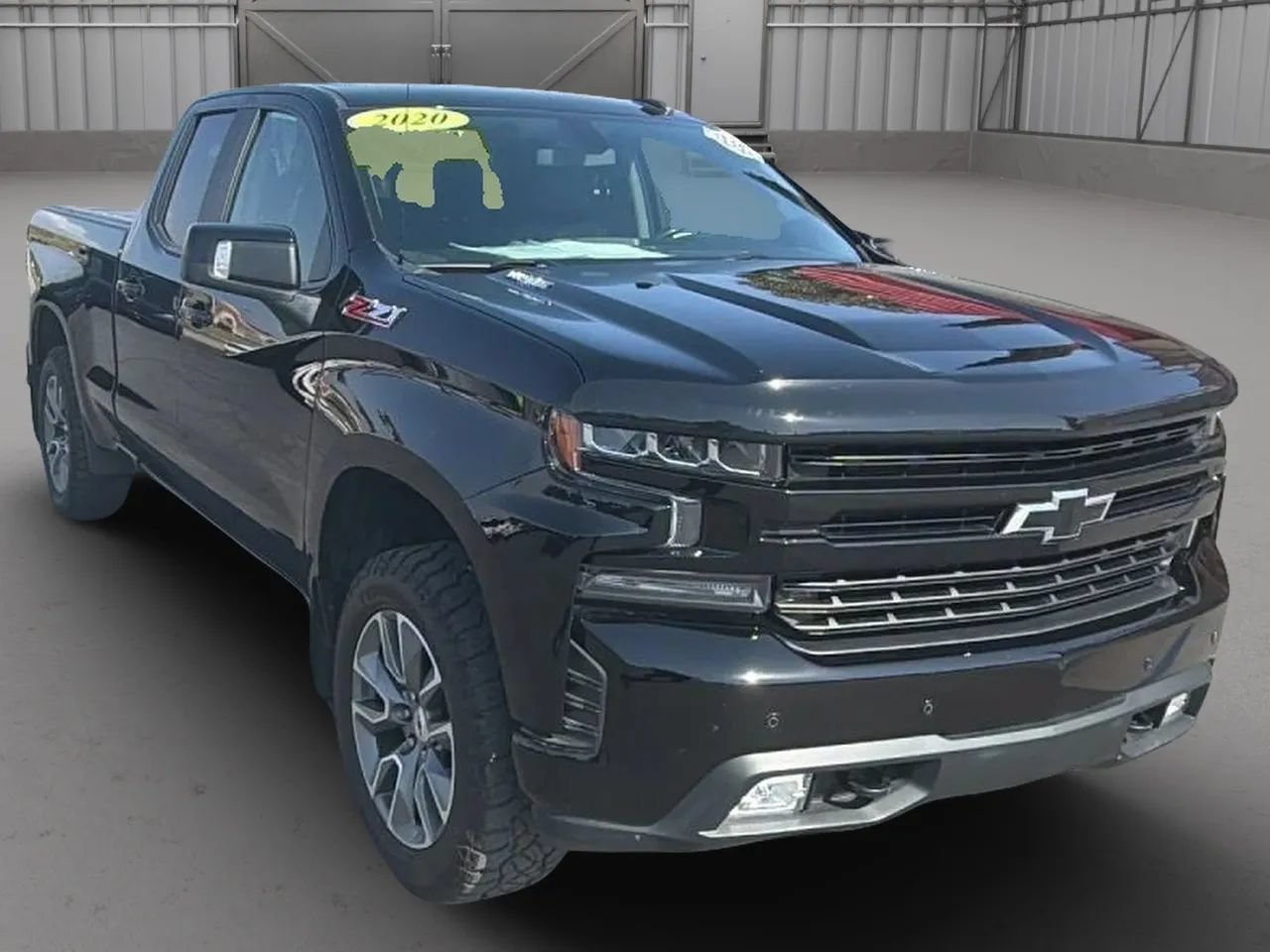 Used 2020 Chevrolet Silverado 1500 RST w/ True North Edition AWD/4WD image 2