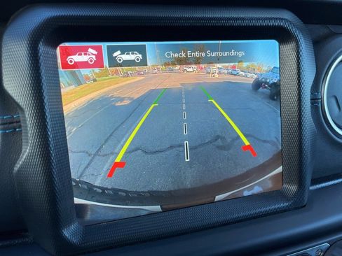 Used 2021 Jeep Wrangler Unlimited Rubicon 4xe w/ Steel Bumper Group image 6