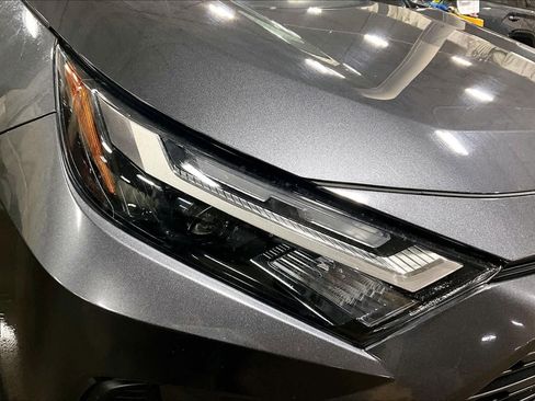 Used 2025 Toyota RAV4 XLE image 28