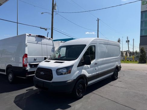 Used 2015 Ford Transit 150 148 Medium Roof RWD image 31
